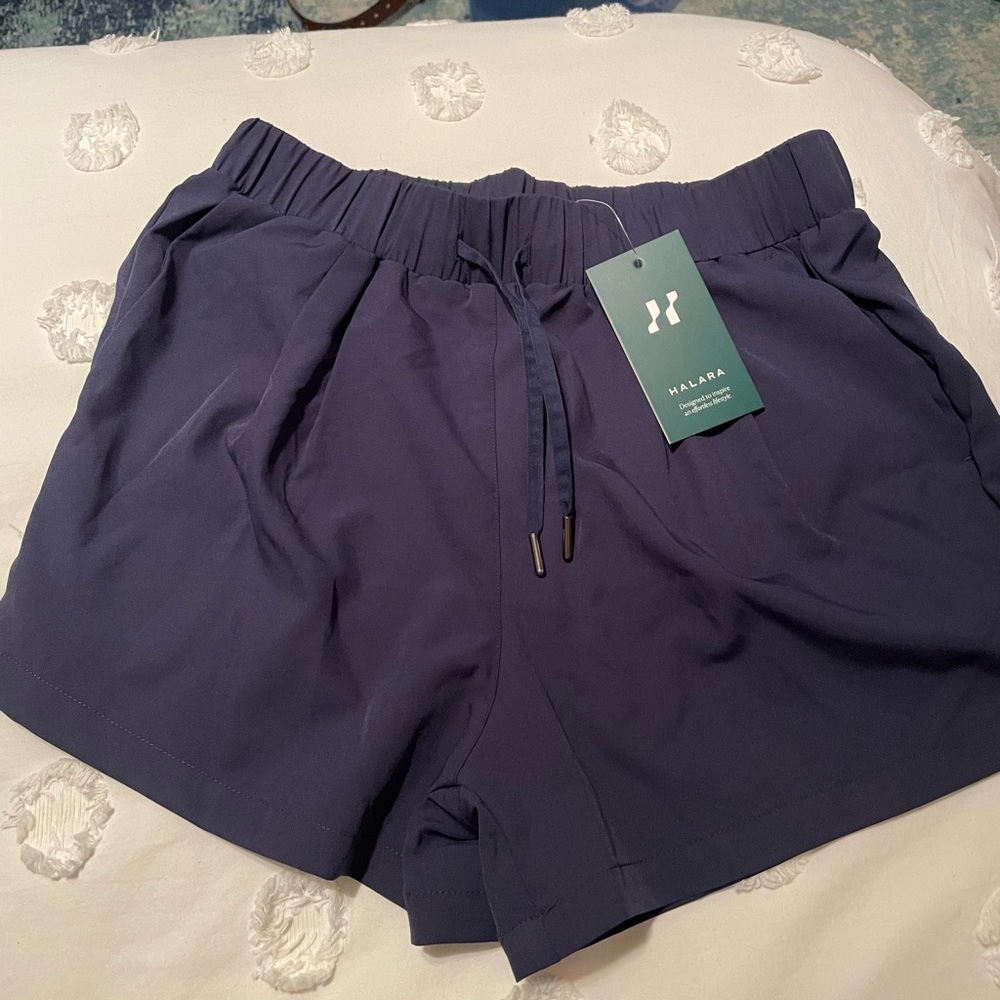 Halara athletic shorts NWT